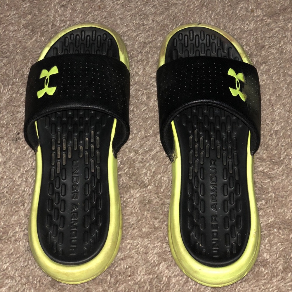 under armour slides